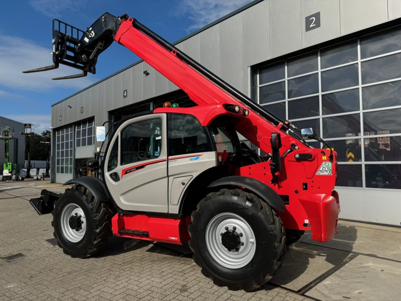 3BBB8997 B932 4F10 B192 AF65DFE29D3D